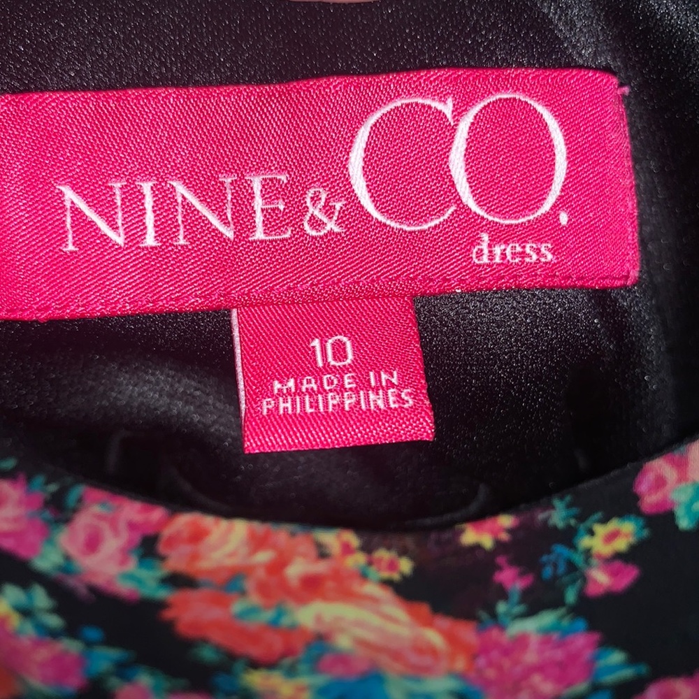 Nine & CO. Ruffled dress - Picture 3 of 6